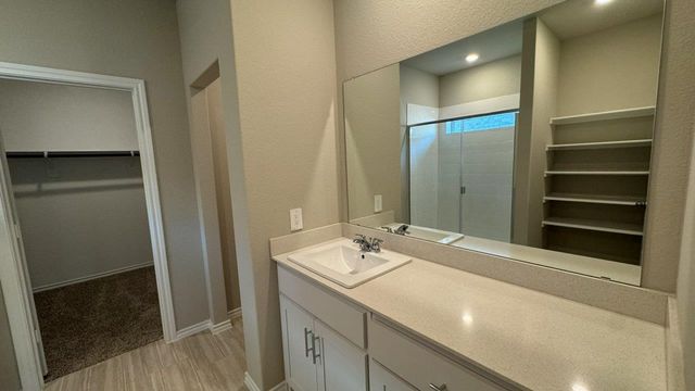 541 SHADED Grove, Denton, TX 76259