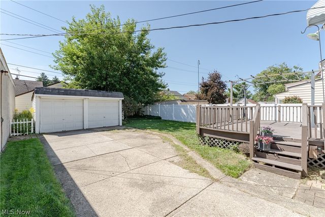 3342 W 155th Street, Cleveland, OH 44111