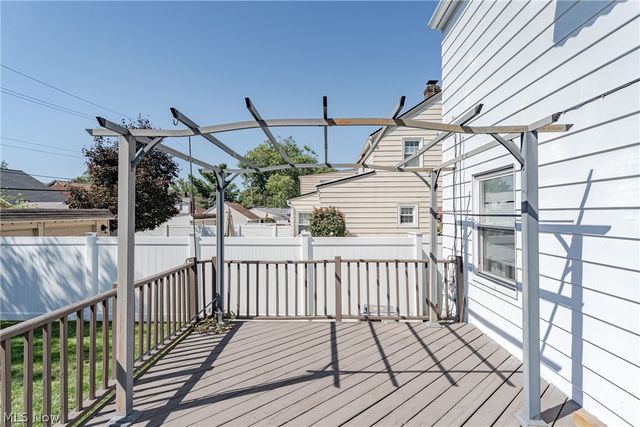 3342 W 155th Street, Cleveland, OH 44111