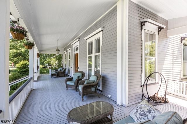 79 Forest Ave, Glen Ridge Boro Twp., NJ 07028