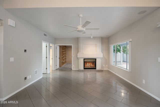 4978 E Aire Libre Avenue, Scottsdale, AZ 85254