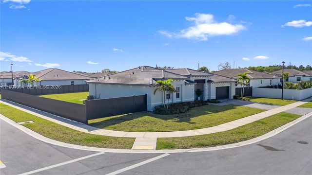 29071 SW 171st Ave, Homestead, FL 33030