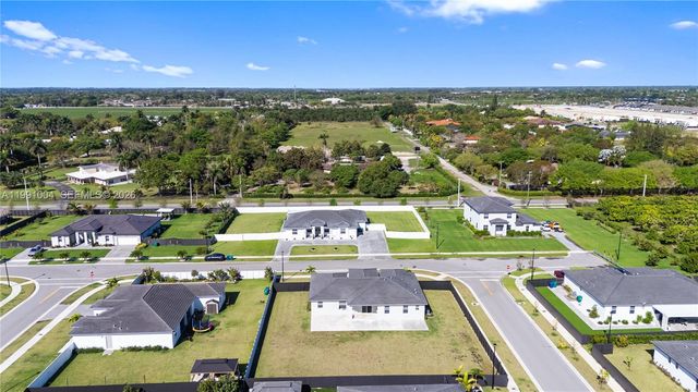 29071 SW 171st Ave, Homestead, FL 33030