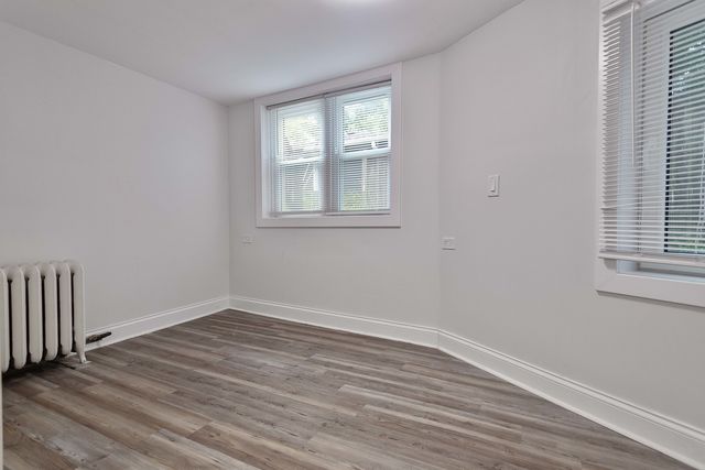 1155 Saint Johns Avenue H, Highland Park, IL 60035