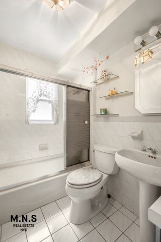 106-25 215th Street, New York City, NY 11429