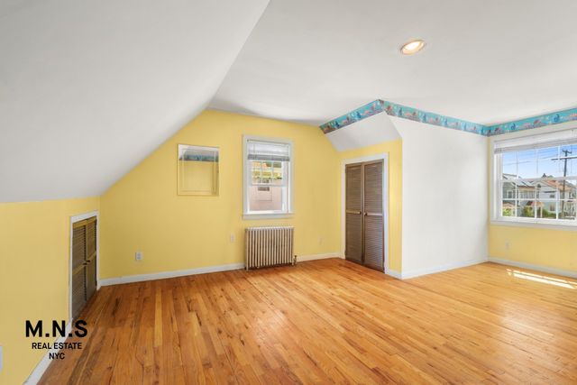 106-25 215th Street, New York City, NY 11429