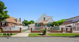106-25 215th Street, New York City, NY 11429