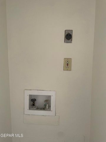 849 MONTERA Road, El Paso, TX 79907