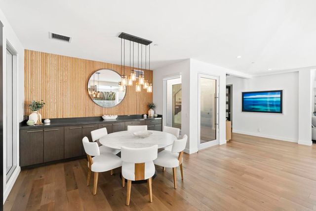 419 Parkwood Ln, Encinitas, CA 92024