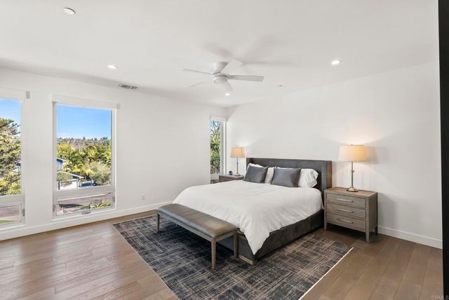 419 Parkwood Ln, Encinitas, CA 92024