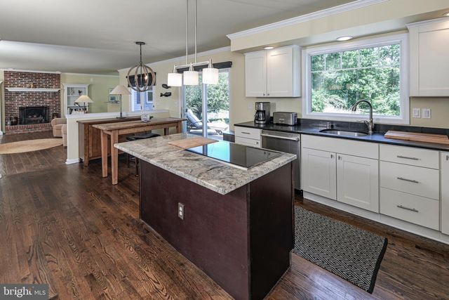 4 INDIAN RUN, Lawrence Township, NJ 08648