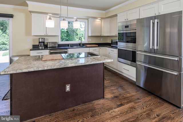 4 INDIAN RUN, Lawrence Township, NJ 08648