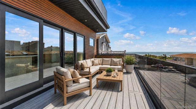 18 New Hampshire Street, Long Beach, NY 11561
