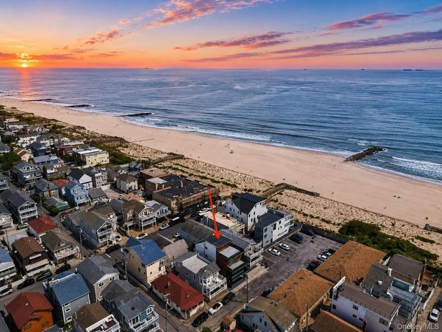 18 New Hampshire Street, Long Beach, NY 11561