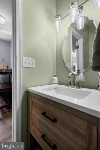 202 UNION ST, Bordentown, NJ 08505