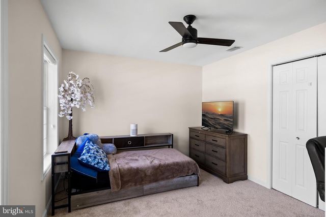 202 UNION ST, Bordentown, NJ 08505