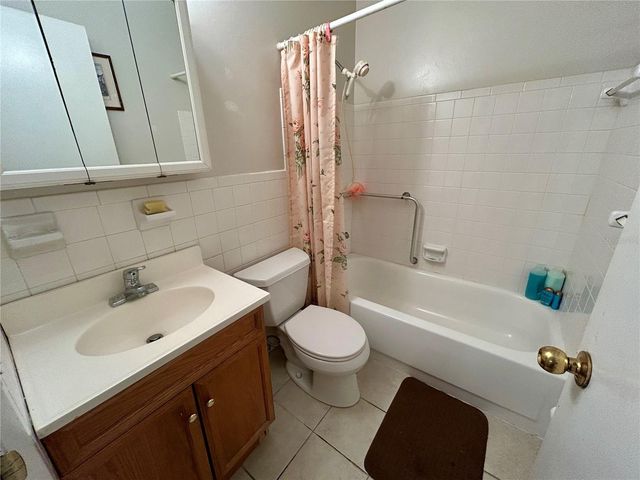 2447 ECUADORIAN WAY 37, Clearwater, FL 33763