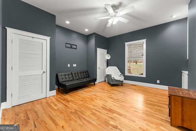 1295 Wall Bridge Loop Road, Clarkesville, GA 30523