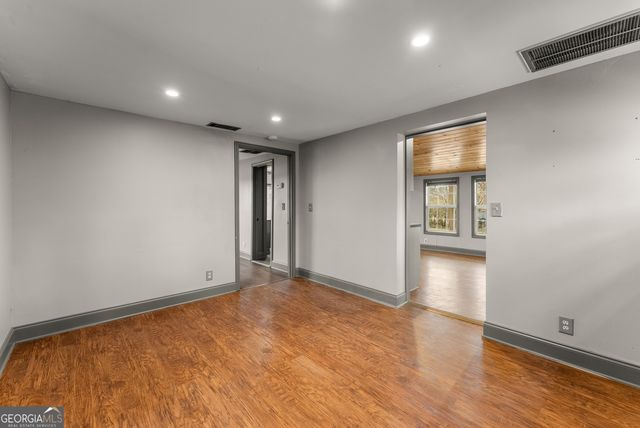 1295 Wall Bridge Loop Road, Clarkesville, GA 30523