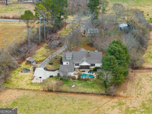1295 Wall Bridge Loop Road, Clarkesville, GA 30523