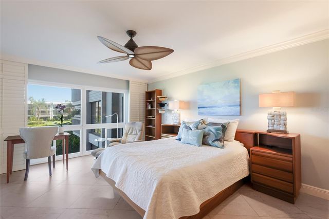 5757 GULF OF MEXICO DRIVE 205, Longboat Key, FL 34228