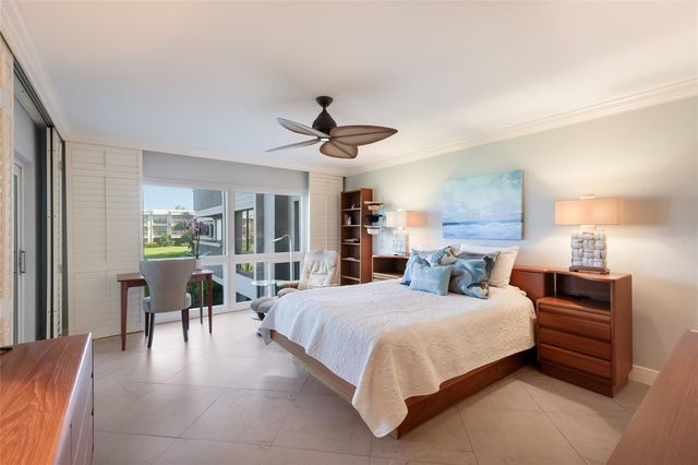 5757 GULF OF MEXICO DRIVE 205, Longboat Key, FL 34228