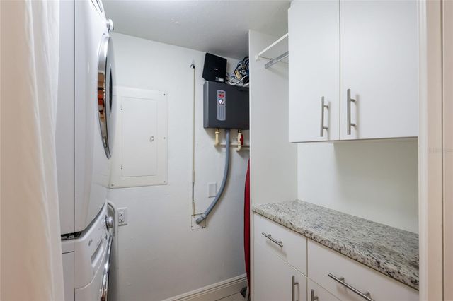 5757 GULF OF MEXICO DRIVE 205, Longboat Key, FL 34228