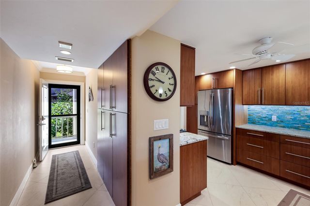 5757 GULF OF MEXICO DRIVE 205, Longboat Key, FL 34228