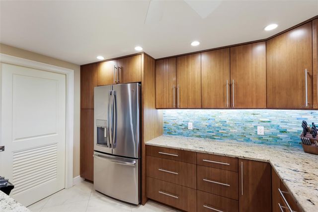 5757 GULF OF MEXICO DRIVE 205, Longboat Key, FL 34228