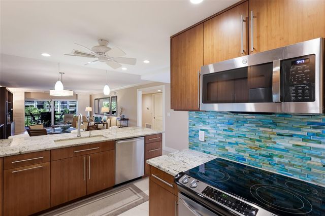 5757 GULF OF MEXICO DRIVE 205, Longboat Key, FL 34228