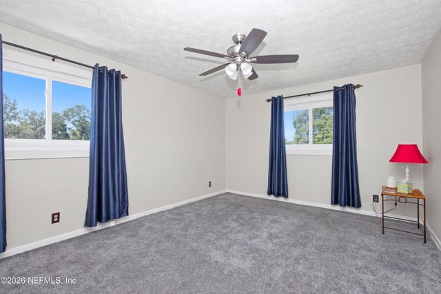 2723 HOLLY RIDGE Drive, Orange Park, FL 32073