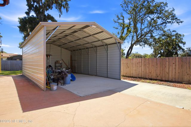 2723 HOLLY RIDGE Drive, Orange Park, FL 32073