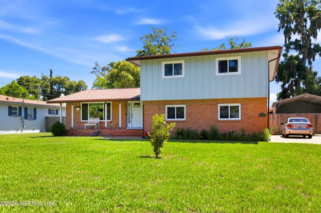 2723 HOLLY RIDGE Drive, Orange Park, FL 32073