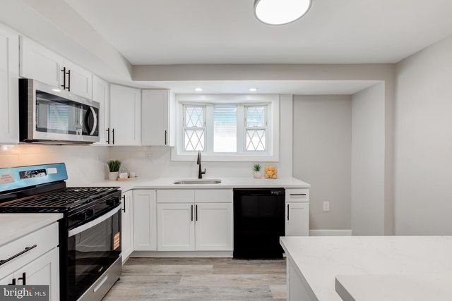 1210 TRIBBETT AVE, Sharon Hill, PA 19079