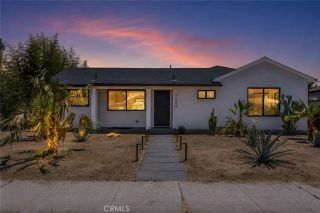 7008 Aura, Reseda, CA 91335