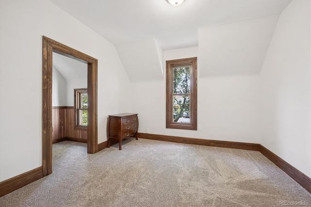 9000 W Jewell Avenue, Lakewood, CO 80232