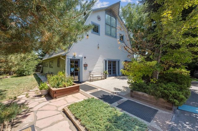 9000 W Jewell Avenue, Lakewood, CO 80232