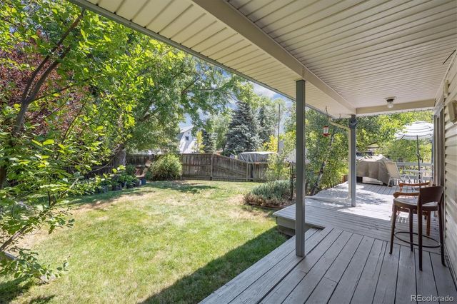 9000 W Jewell Avenue, Lakewood, CO 80232