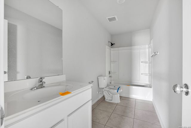 13430 Sendero Roble, San Antonio, TX 78253