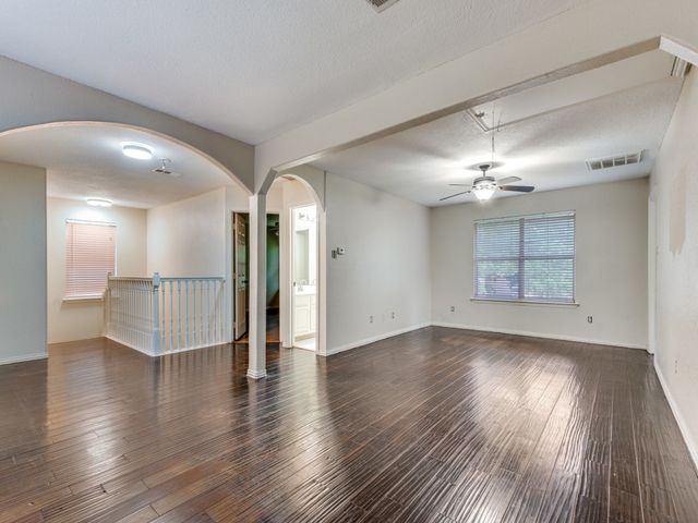 1145 Briar Oaks Drive, Irving, TX 75060