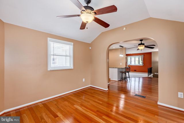121 E CHERRY HILL RD, Reisterstown, MD 21136