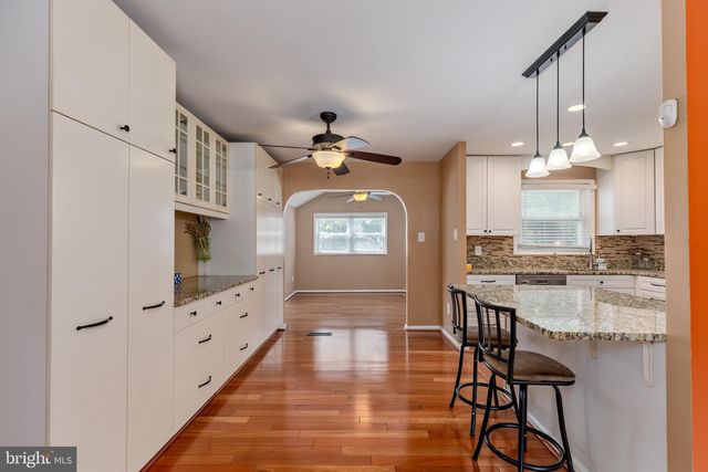 121 E CHERRY HILL RD, Reisterstown, MD 21136