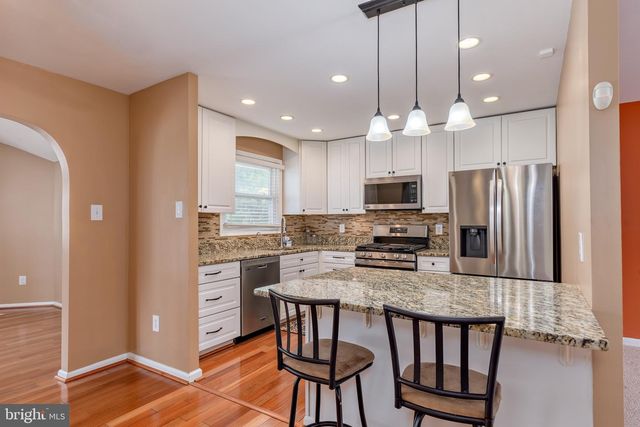 121 E CHERRY HILL RD, Reisterstown, MD 21136