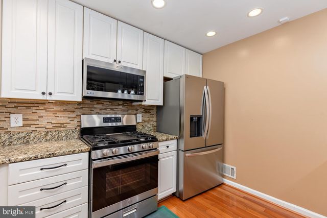 121 E CHERRY HILL RD, Reisterstown, MD 21136