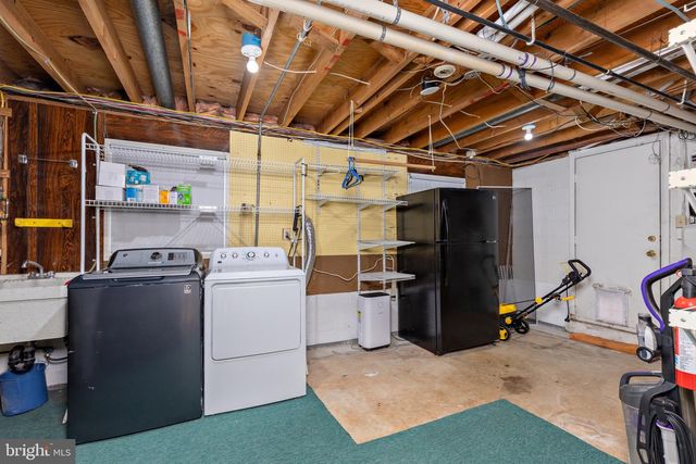 121 E CHERRY HILL RD, Reisterstown, MD 21136