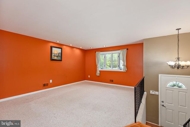 121 E CHERRY HILL RD, Reisterstown, MD 21136