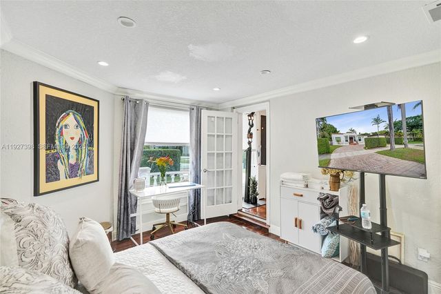 1365 SW 18th St, Miami, FL 33145