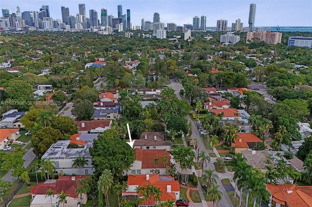 1365 SW 18th St, Miami, FL 33145