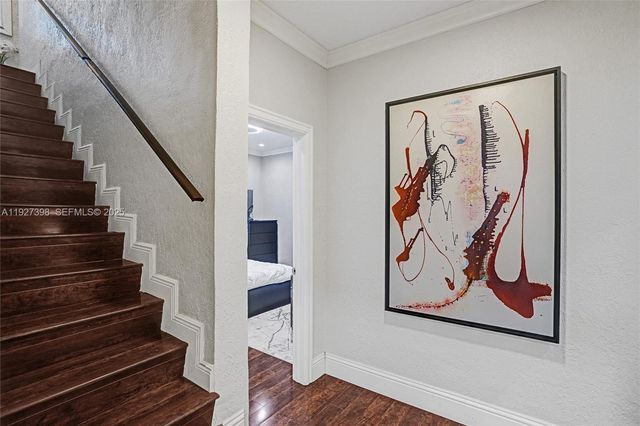 1365 SW 18th St, Miami, FL 33145