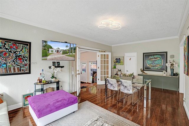 1365 SW 18th St, Miami, FL 33145